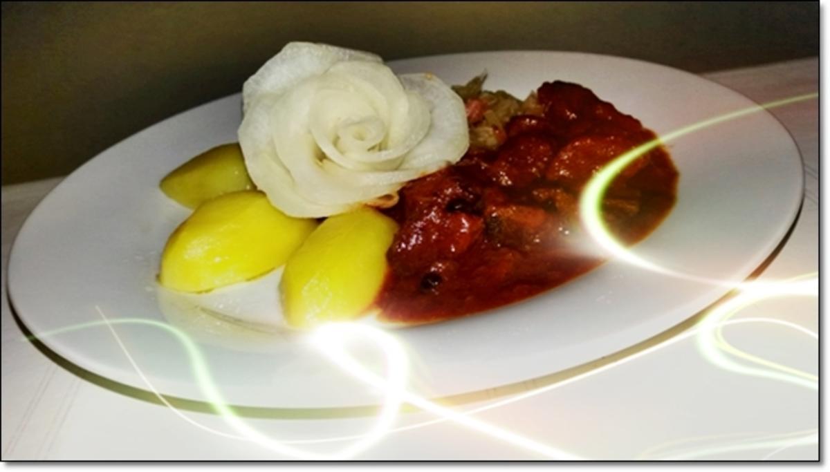 Hirschgulasch mit Salzkartoffeln & Sauerkraut-Salat - Rezept
Eingereicht von 2010Herford