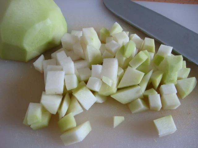 Rezept: Kohlrabicremesüppchen mit Blauschimmelkäse Bild Nr. 100 Kohlrabicremesüppchen mit Blauschimmelkäse - Rezept - Bild Nr. 100