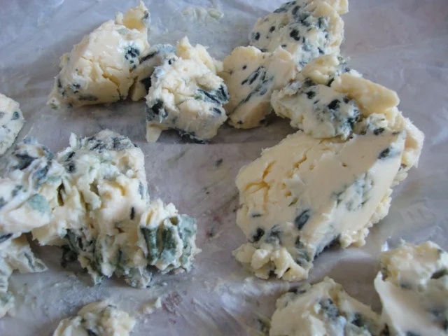 Rezept: Kohlrabicremesüppchen mit Blauschimmelkäse Bild Nr. 102 Kohlrabicremesüppchen mit Blauschimmelkäse - Rezept - Bild Nr. 102