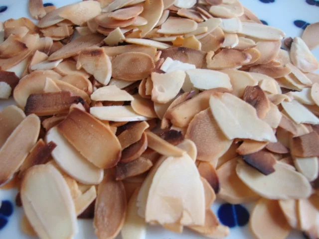 Rezept: Kohlrabicremesüppchen mit Blauschimmelkäse Bild Nr. 103 Kohlrabicremesüppchen mit Blauschimmelkäse - Rezept - Bild Nr. 103