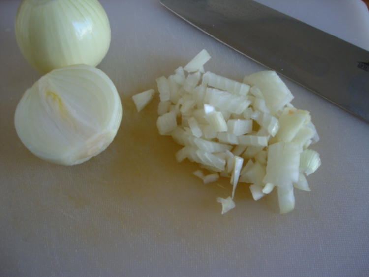 Kartoffel-Bohnentopf mit deftigen Einlagen - Rezept - kochbar.de