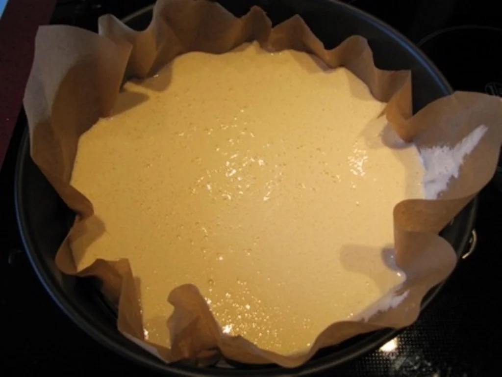 Rezept: Biskuitboden "Grundrezept" (im Kessel gebacken) Bild Nr. 4 Biskuitboden "Grundrezept" (im Kessel gebacken) - Rezept - Bild Nr. 4