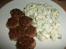 Frikadellen mit Käsesalat  - Rezept