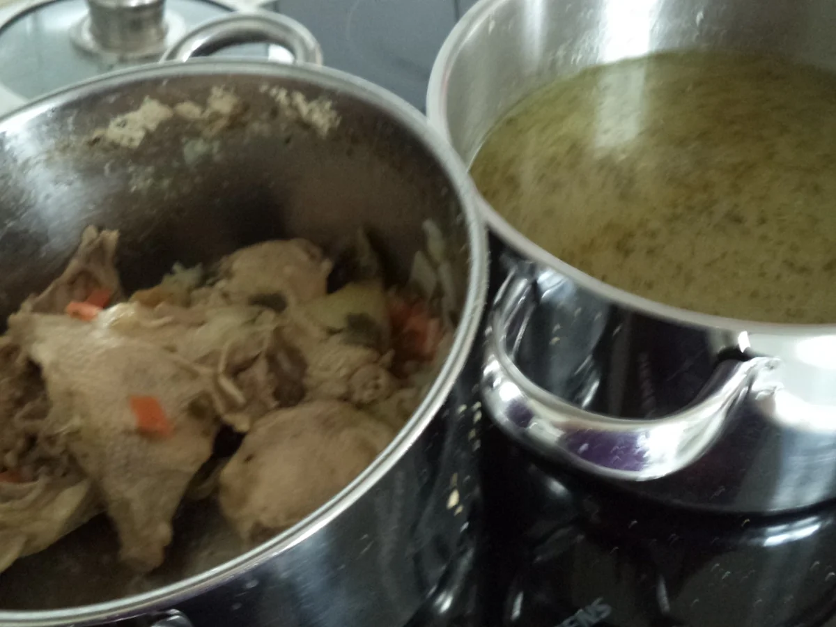Hühnerbrühe 4. Generation - Rezept - Bild Nr. 3