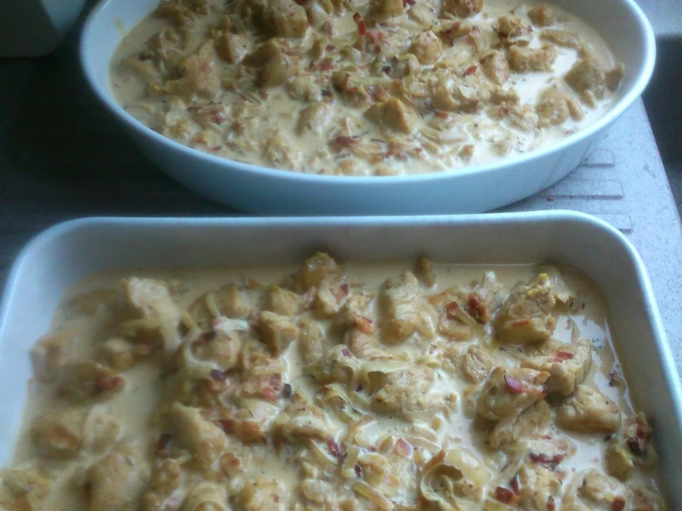 Zwiebel-Sahne-Hähnchen mit Schwips - Rezept