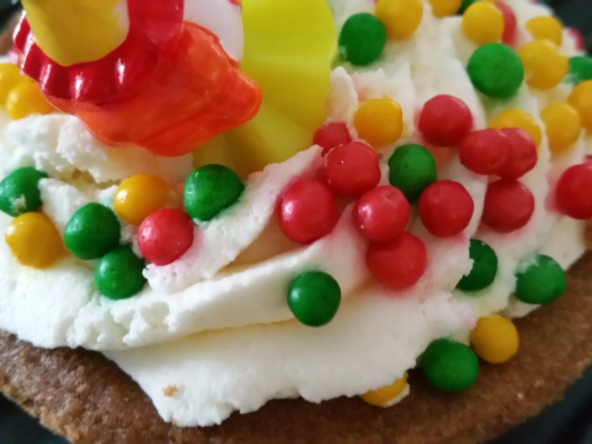 Rezept: Clowns Törtchen Bild Nr. 8 Clowns Törtchen - Rezept - Bild Nr. 8