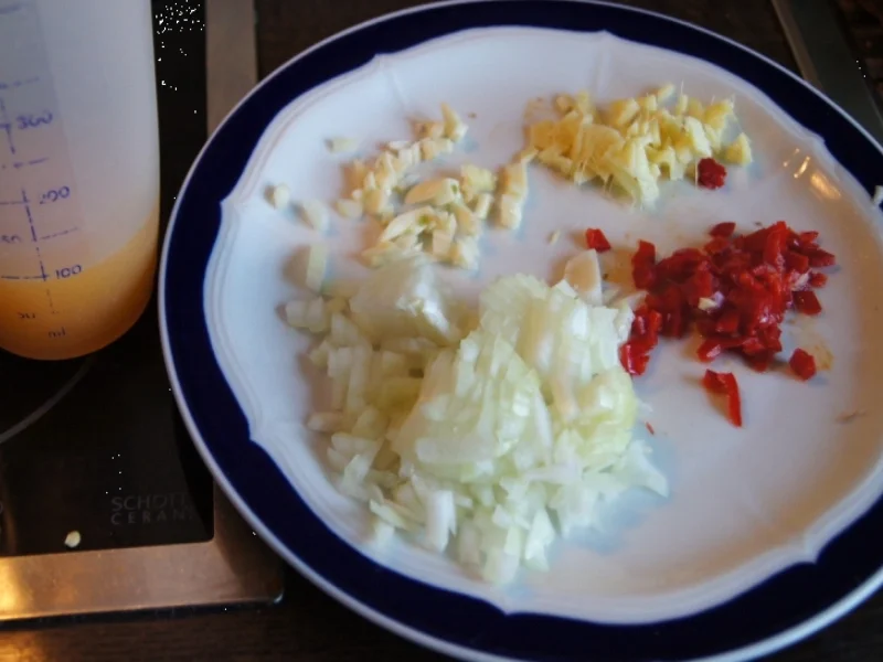 Rezept: Schaschlikpfanne mit Currysauce Bild Nr. 7 Schaschlikpfanne mit Currysauce - Rezept - Bild Nr. 7