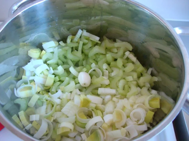 "Goldenes Kartoffelsüppchen" - Rezept - Bild Nr. 2404