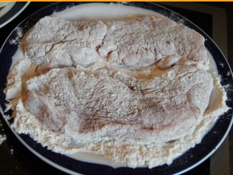 Schnitzel mit Champignonsauce und Pommes frites - Rezept - Bild Nr. 7