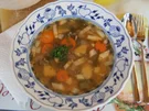 Rezept: 25 Minuten-Suppe mit Hähnchenbrustfilet und Gemüse 25 Minuten-Suppe mit Hähnchenbrustfilet und Gemüse - Rezept