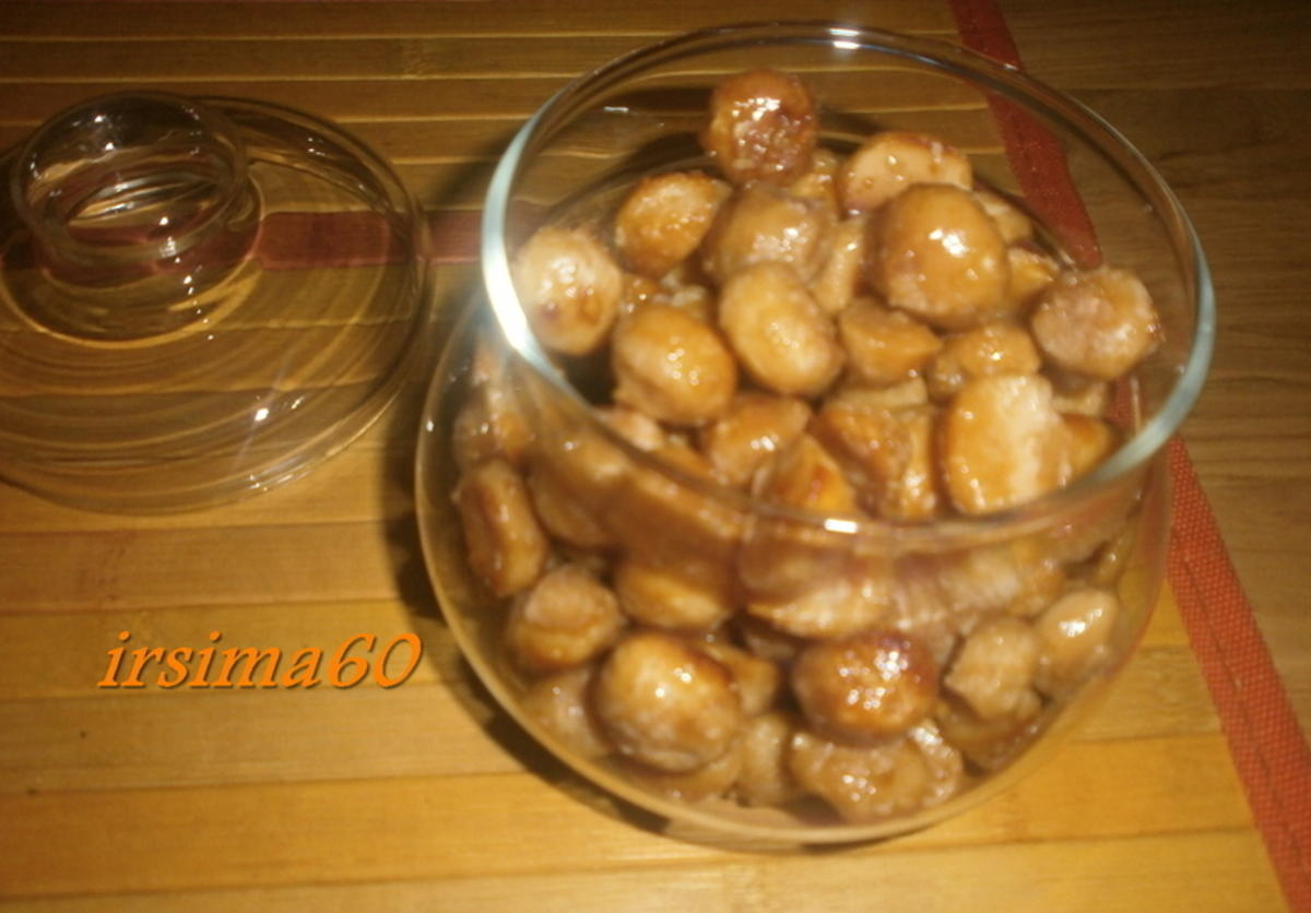 Macadamianüsse mit Salzkaramell - Rezept