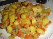 Rezept: Kartoffelpfanne mit den resten von Fleischpflanzerl Kartoffelpfanne mit den resten von Fleischpflanzerl - Rezept