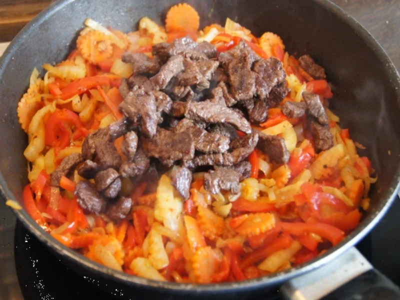 Rindfleischstreifen mit Gemüsepfanne - Rezept - Bild Nr. 11