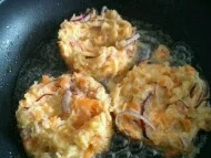 Rezept: Karottenpüfferchen "Reibekuchen" Bild Nr. 7 Karottenpüfferchen "Reibekuchen" - Rezept - Bild Nr. 7