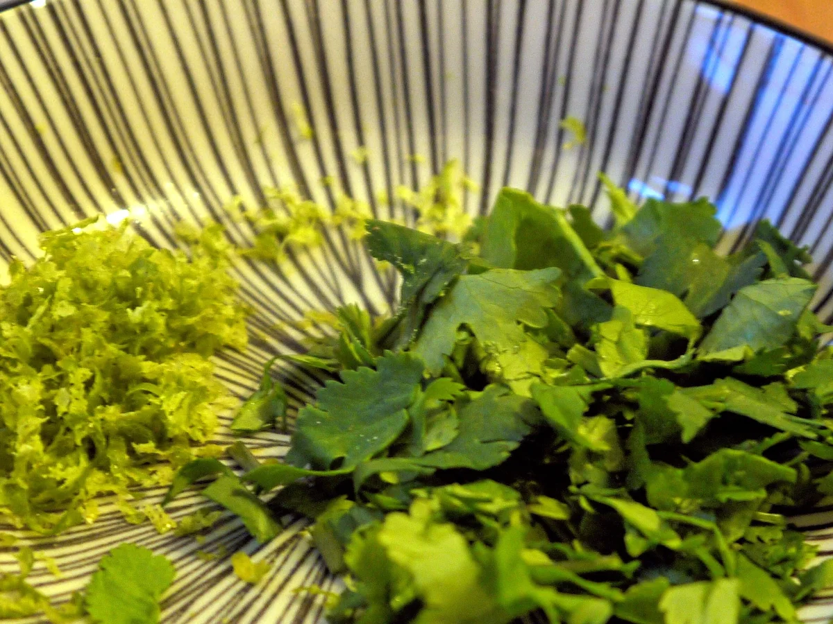 Rezept: Kartoffelpüree mit Buttermilch und Koriander Bild Nr. 3 Kartoffelpüree mit Buttermilch und Koriander - Rezept - Bild Nr. 3