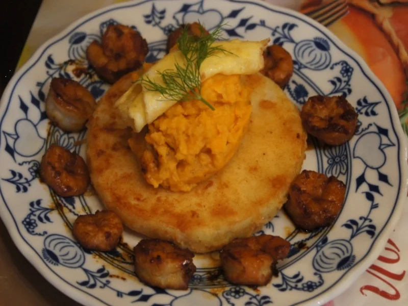 Sellerieschnitzel mit Süßkartoffelpüree und Garnelenschwänzen - Rezept - Bild Nr. 10