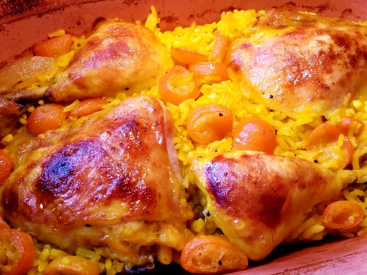 Hühnchen auf fruchtigem Safranreis im Römertopf ... - Rezept - Bild Nr. 7