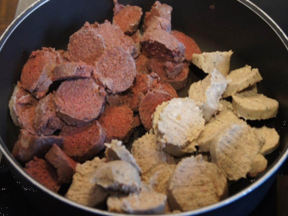 Wellwurst mit Kartoffeln und Sauerkraut - einfach - von MausVoh