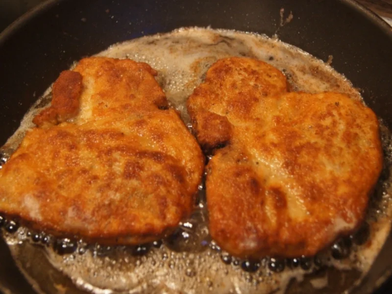 Rezept: Kotelett mit Kartoffelpilzen und Buttergemüse Bild Nr. 6 Kotelett mit Kartoffelpilzen und Buttergemüse - Rezept - Bild Nr. 6