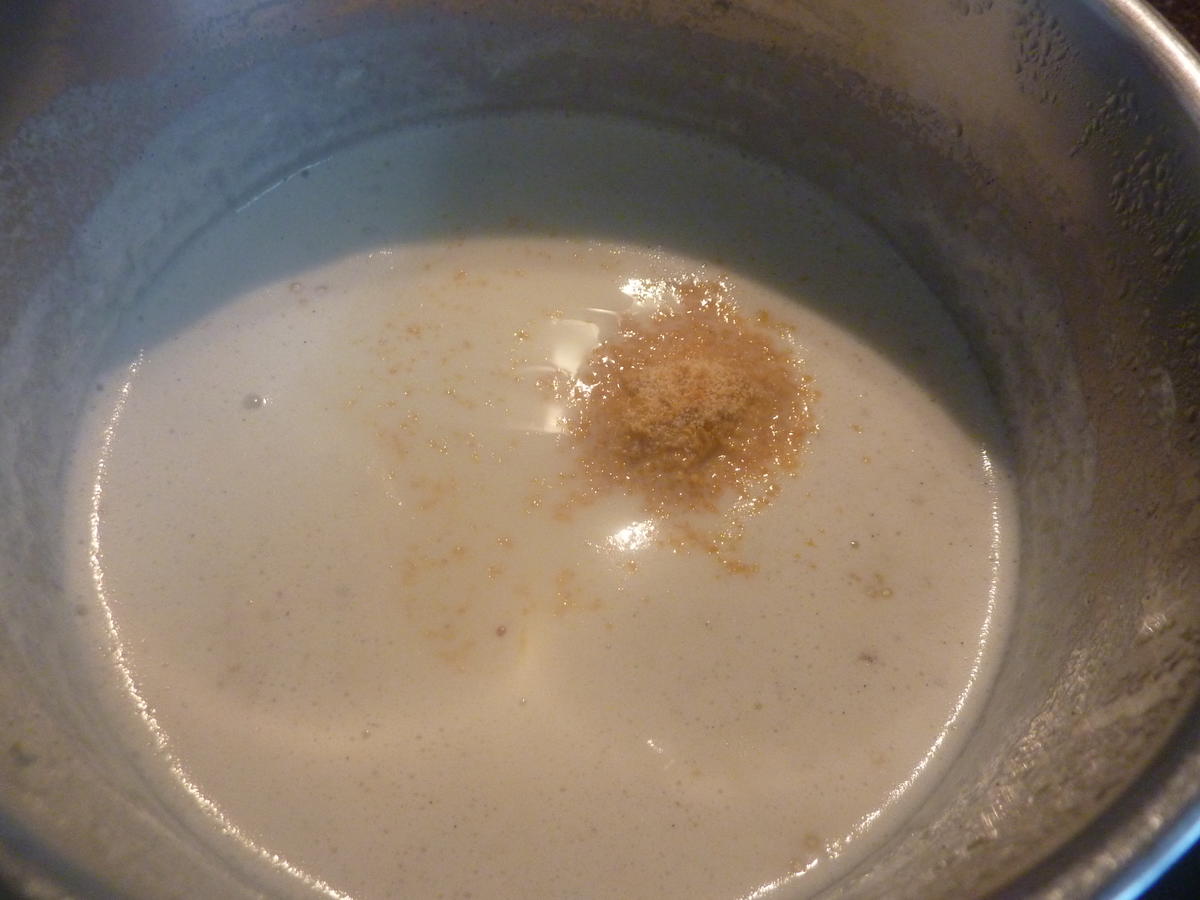 Quinoa Köpfchen mit Schokolade-Kaffee Sauce. - Rezept - Bild Nr. 4