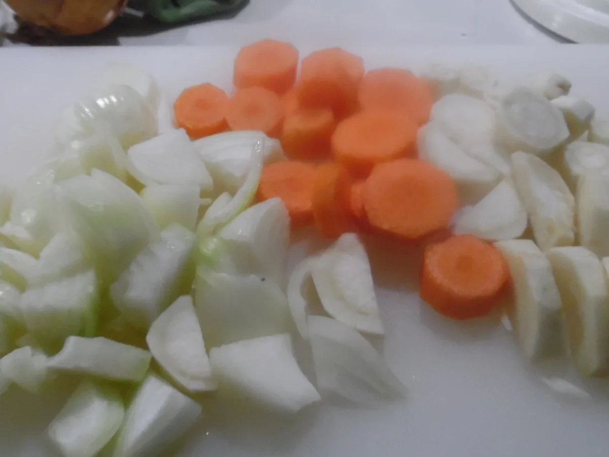 Rezept: Knusprige Putenunterkeule auf scharfer Soße Bild Nr. 8 Knusprige Putenunterkeule auf scharfer Soße - Rezept - Bild Nr. 8