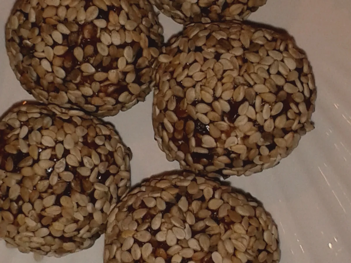 Pralinen Dattel-Nougat, Kokos, Kaffee-Sahne und Erdnussbutter - Rezept - Bild Nr. 2