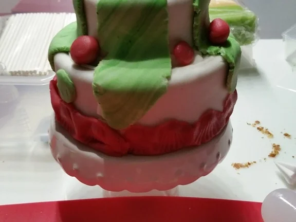 Rezept: Mini Etagentorte zu Ostern Bild Nr. 20 Mini Etagentorte zu Ostern - Rezept - Bild Nr. 20