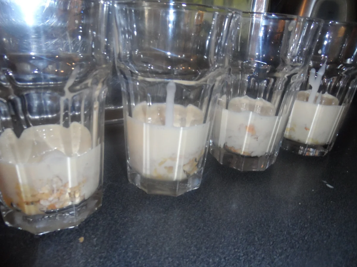 BiNe` S HIMBEERTIRAMISU MIT EIERLIKÖR - Rezept - Bild Nr. 6