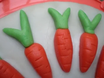 Möhren-Nuß-Torte - Rezept