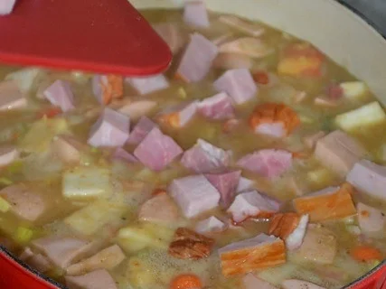 Rezept: Fein rustikale Rote Linsensuppe Bild Nr. 15 Fein rustikale Rote Linsensuppe - Rezept - Bild Nr. 15