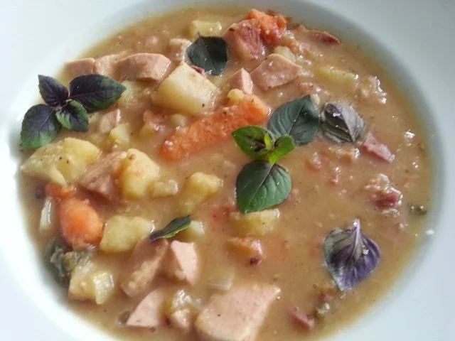 Rezept: Fein rustikale Rote Linsensuppe Bild Nr. 31 Fein rustikale Rote Linsensuppe - Rezept - Bild Nr. 31