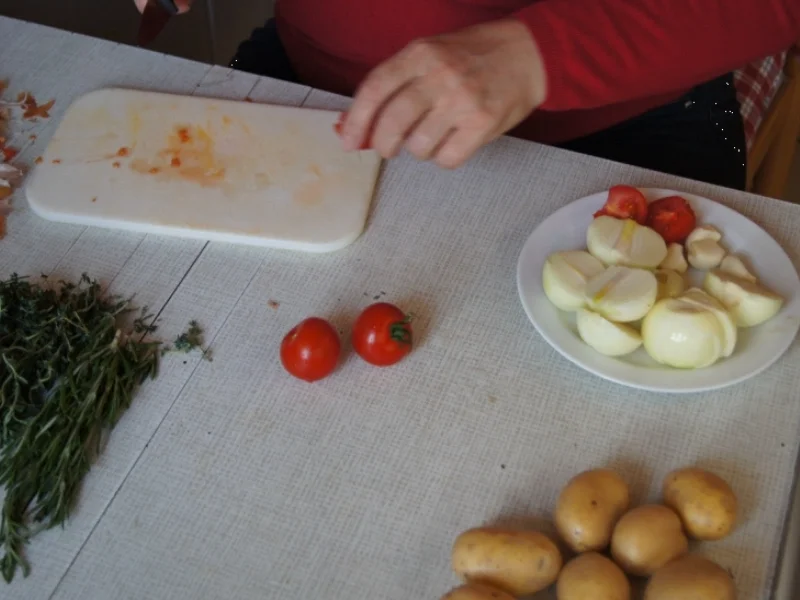 Lammkeule mit grünen Bohnen und Rosmarin Kartoffeln - Rezept - Bild Nr. 4