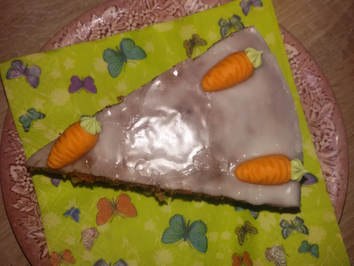 Rezept: Karottenkuchen Bild Nr. 7 Karottenkuchen - Rezept - Bild Nr. 7