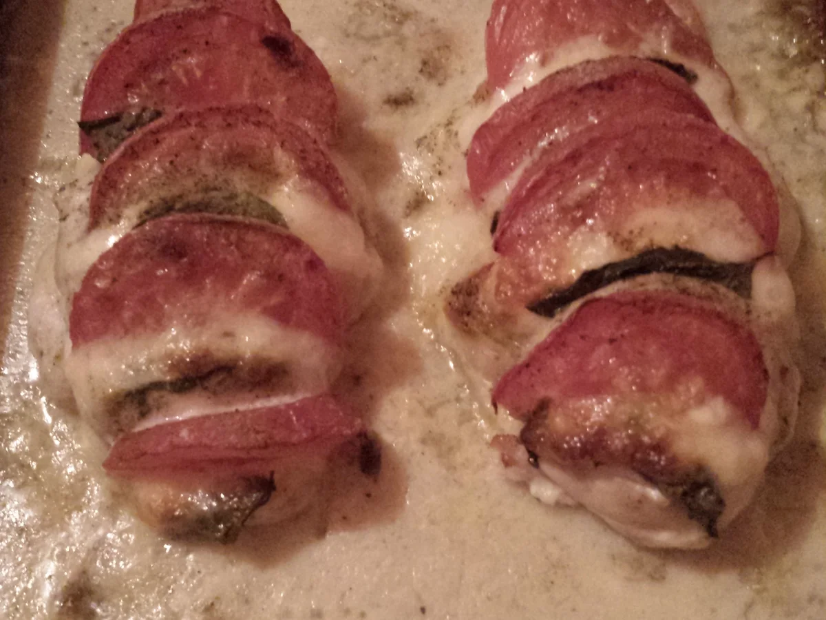 Tomate Mozzarella Hähnchenbrustfilet - Rezept