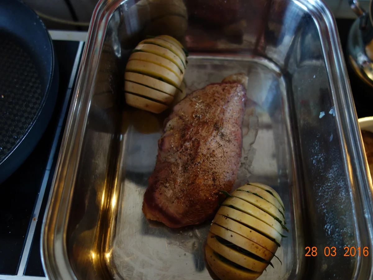 Rezept: Barbarie Entenbrust mit Fächerkartoffel; Bild Nr. 5 Barbarie Entenbrust mit Fächerkartoffel; - Rezept - Bild Nr. 5