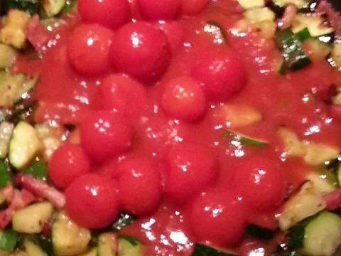 Rezept: Pasta mit Zucchini Gemüse Bild Nr. 14 Pasta mit Zucchini Gemüse - Rezept - Bild Nr. 14