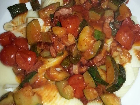 Rezept: Pasta mit Zucchini Gemüse Bild Nr. 20 Pasta mit Zucchini Gemüse - Rezept - Bild Nr. 20