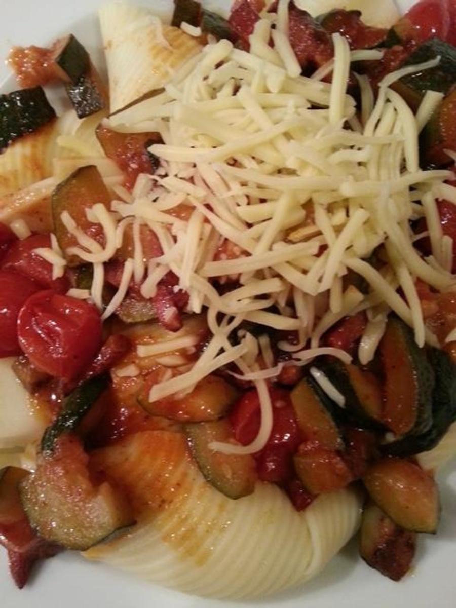 Pasta mit Zucchini Gemüse - Rezept - Bild Nr. 19