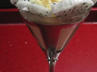 Rezept: Zitronen Grützcreme mit Drachenfrucht Bild Nr. 3 Zitronen Grützcreme mit Drachenfrucht - Rezept - Bild Nr. 3