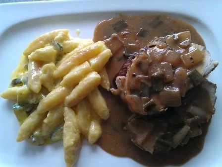 Lummerbraten mit Zitronen Sahne Schupfnudeln à la Biggi - Rezept - Bild Nr. 11