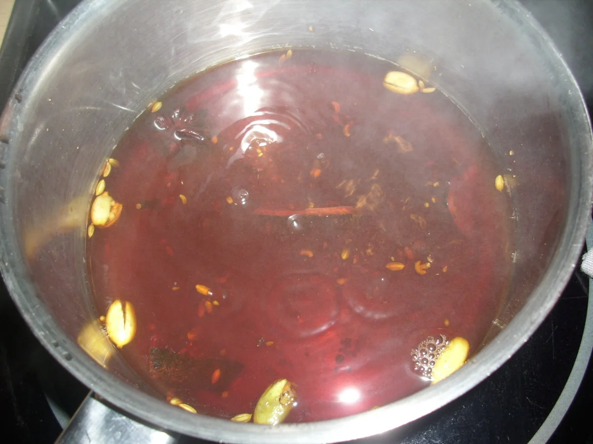 Rezept: Indischer Chai Bild Nr. 3 Indischer Chai - Rezept - Bild Nr. 3