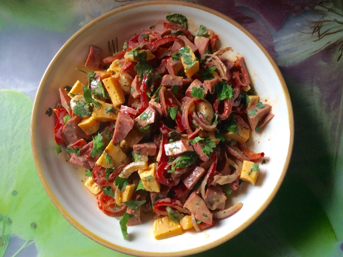 feuriger Wurst-Käsesalat - Rezept - Bild Nr. 2