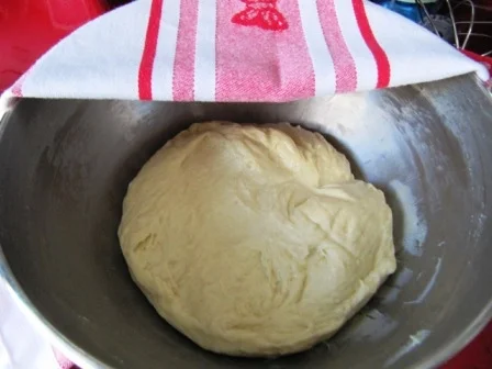 Süsses Weisses Brot zu Weihnachten oder Ostern - Rezept - Bild Nr. 4