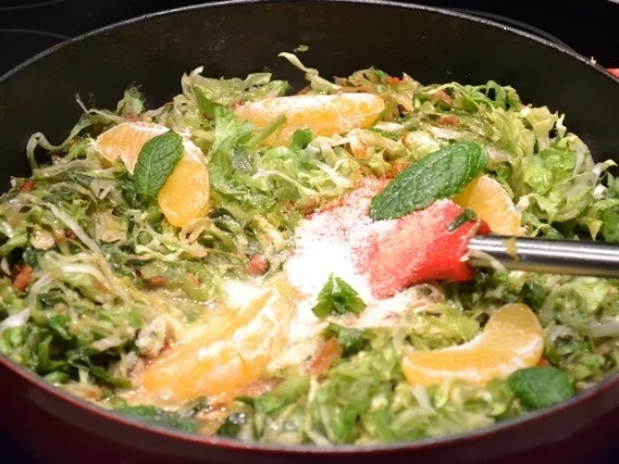 Rezept: Lachsfilet mit lauwarmen Endivensalat à la Biggi Bild Nr. 14 Lachsfilet mit lauwarmen Endivensalat à la Biggi - Rezept - Bild Nr. 14