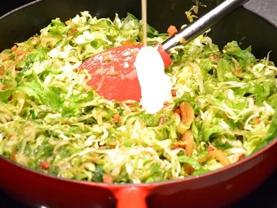 Rezept: Lachsfilet mit lauwarmen Endivensalat à la Biggi Bild Nr. 17 Lachsfilet mit lauwarmen Endivensalat à la Biggi - Rezept - Bild Nr. 17