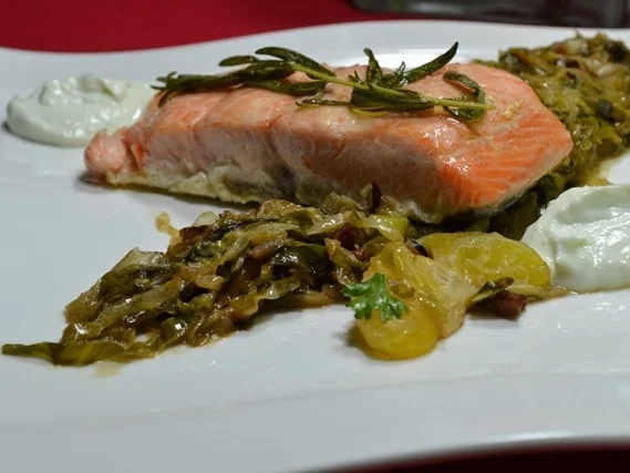 Rezept: Lachsfilet mit lauwarmen Endivensalat à la Biggi Bild Nr. 23 Lachsfilet mit lauwarmen Endivensalat à la Biggi - Rezept - Bild Nr. 23