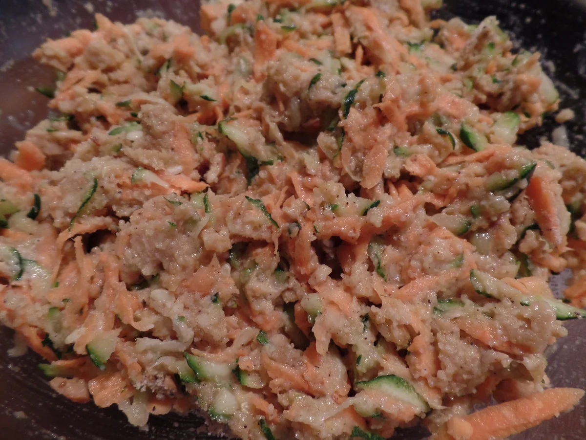 Zucchini-Süßkartoffel-Puffer  mit Saure-Sahne-Koriander -Dip - Rezept - Bild Nr. 7