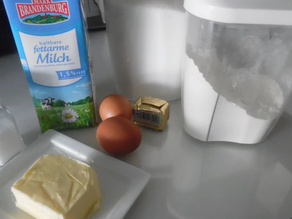 Rezept: Butterhörnchen Bild Nr. 17 Butterhörnchen - Rezept - Bild Nr. 17