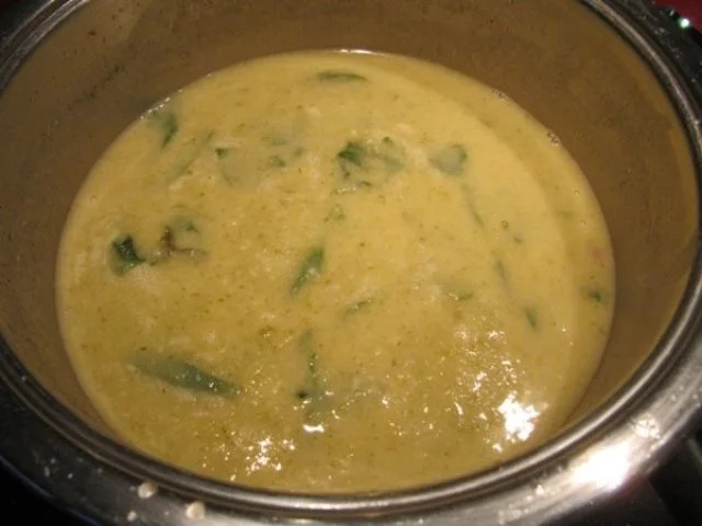 Rezept: Sellerie Spinat Schaumwein Suppe Bild Nr. 7 Sellerie Spinat Schaumwein Suppe - Rezept - Bild Nr. 7