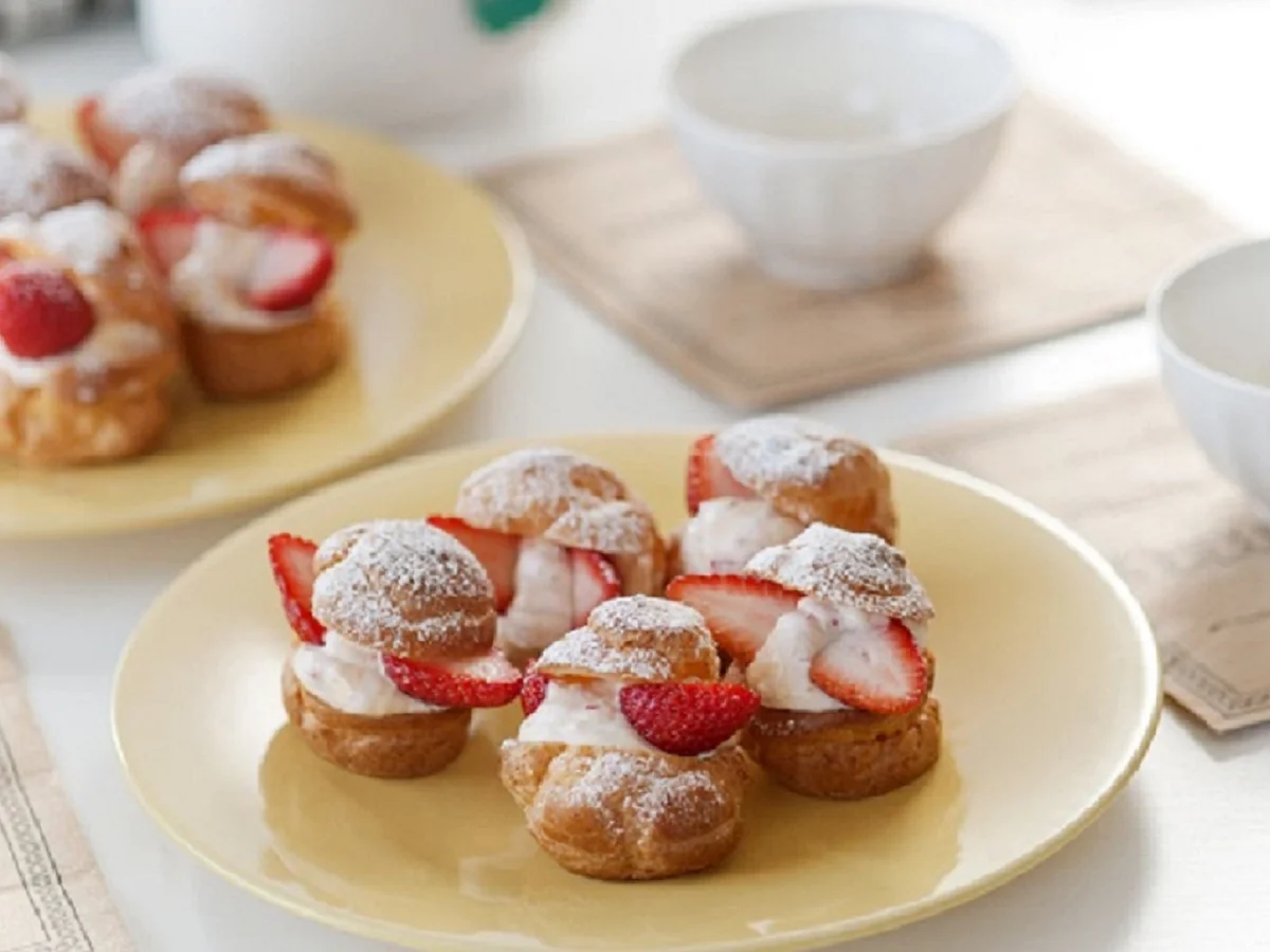 Erdbeer-Windbeutel à la Léa Linster - Rezept